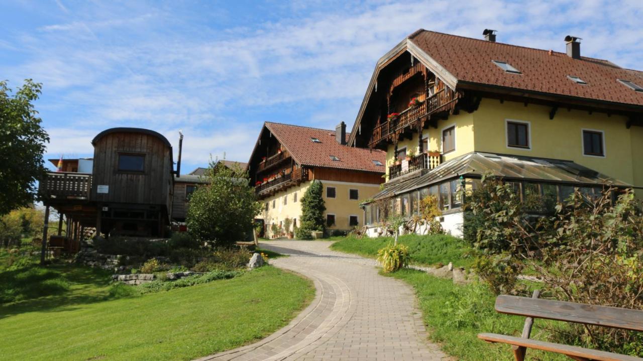 Bio Archehof Zachhiesen - Stay & Relax Seekirchen am Wallersee Zewnętrze zdjęcie